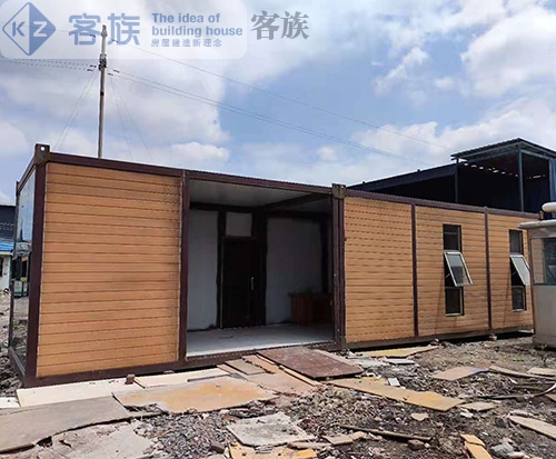 移動(dòng)民宿